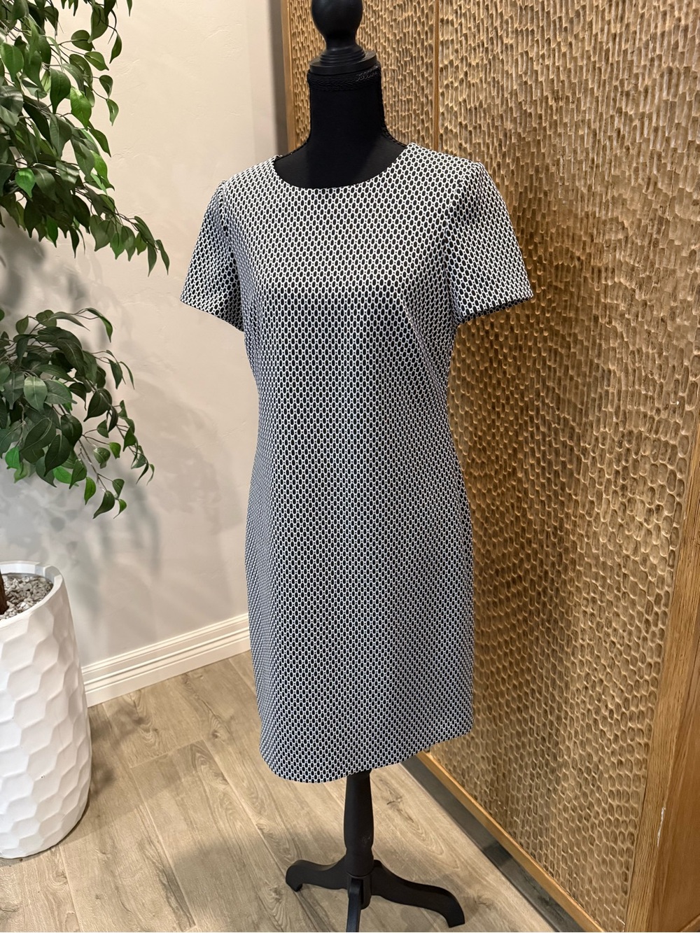 Calvin Klein Black and White Patterned Midi Sheath Dress